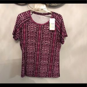 NWT UNDER ARMOUR large top